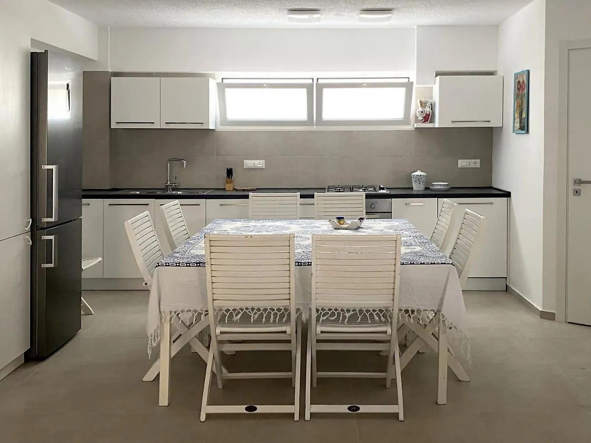 別荘 Maresole Apartments - Direttamente Sul Mare アルカモ・マリーナ
